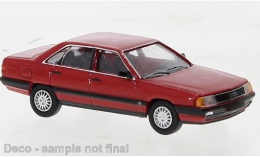 Modelauto Audi 100 berline (C3) rood 1982 1/87 PCX87