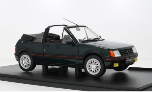 Modelauto Peugeot 205 CTI groen 1/18 Solido