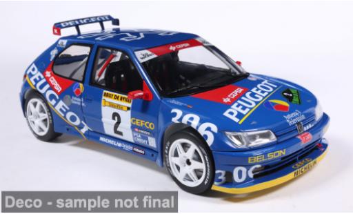 Modelauto Peugeot 306 Maxi blauw 1/18 Solido