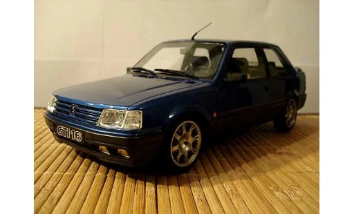 Peugeot 309 GTI 16 1/18 Ottomobile S blauw jantes pts modelauto