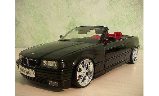 Bmw 325 Cabriolet 1/18 Maisto E36 zwart jantes 18 pouces modelauto