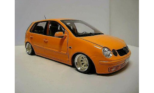 Volkswagen Polo Base 1/18 Anson 9n oranje jantes 13 pouces modelauto