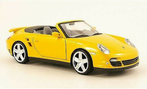 Porsche 911 Turbo 1/24 Motormax Cabriolet geel modelauto