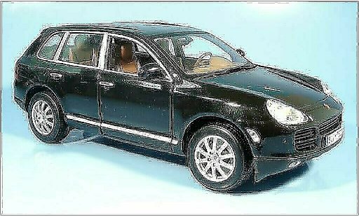 Porsche Cayenne Base 1/18 Maisto V6 metallic zwart 2004 modelauto