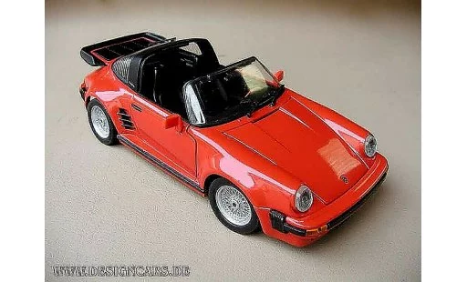 Porsche 911 Flat Nose 1/18 Revell targa modelauto