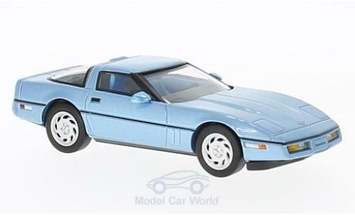Modelauto Chevrolet Corvette Coupe (C4) metallic blauw 1984 1/43 Premium X