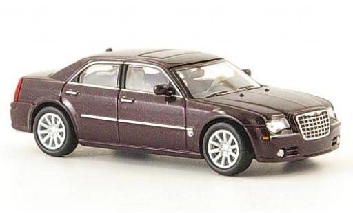 Modelauto Chrysler 300C SRT8 HEMI metallic rood 1/87 Ricko