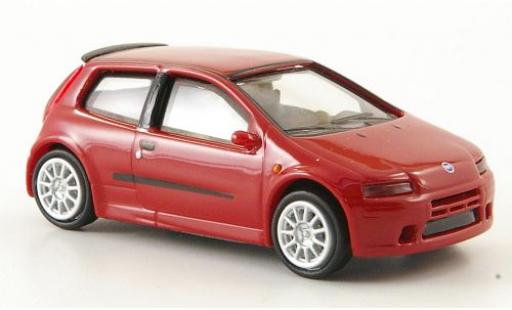 Modelauto Fiat Punto Berlina rood 2003 1/87 Ricko
