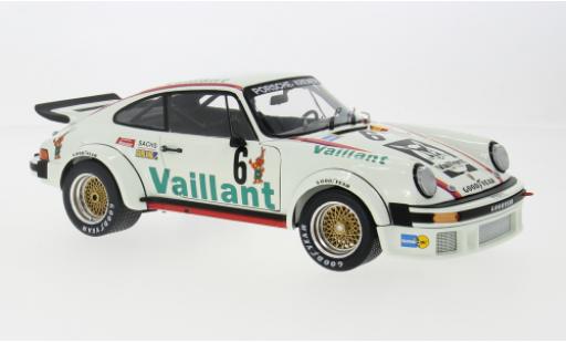 Modelauto Porsche 934 1976 RSR No.6 kremer Vaillant GT Europameisterschaft Norisring 1/18 Schuco