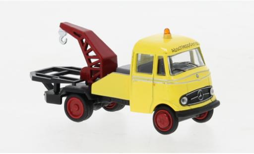 Modelauto Mercedes L319 Abschleppwagen geel 1/87 Schuco