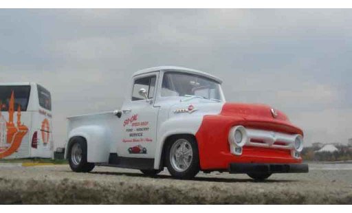 Ford 1956 Hot Rod 1/18 Welly so-cal truck modelauto