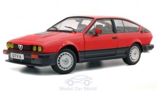 Modelauto Alfa Romeo Alfetta gtv6 V6 rood 1984 1/18 Solido
