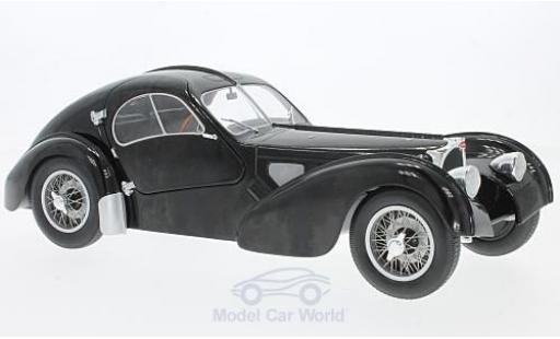 Modelauto Bugatti 57 Atlantic Type SC zwart RHD 1/18 Solido