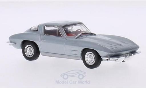 Modelauto Chevrolet Corvette Stingray (C2) Split-Window Coupe grijs 1963 1/43 Solido