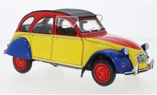 Modelauto Citroen 2CV Berline 6 Club Ricard (F) Decals liegen bei 1/18 Solido