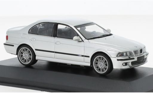 Modelauto Bmw M5 berline (E39) grijs 2003 1/43 Solido