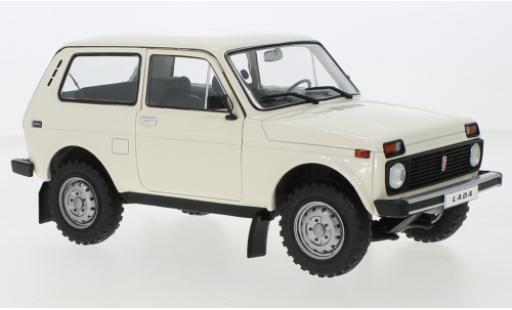 Modelauto Lada Niva Base wit 1980 1/18 Solido
