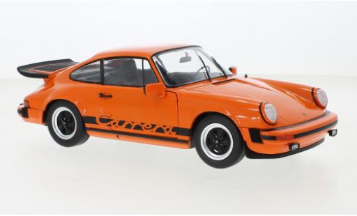 Modelauto Porsche 911 Carrera 3.2 oranje 1984 1/18 Solido