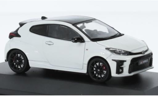 Modelauto Toyota Yaris GR metallic wit 2020 1/43 Solido