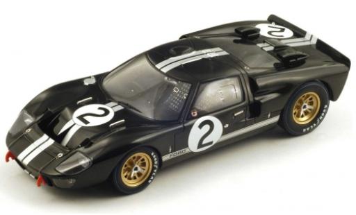 Modelauto Ford GT40 Mk II MkII No.2 24h Le Mans 1966 B.McLaren/C.Amon 1/18 Spark