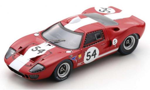 Modelauto Ford GT40 Mk I RHD No.54 BOAC 6h Silverstone 1967 D.Charlton/C.Crabbe 1/43 Spark