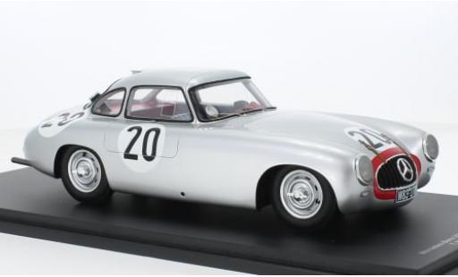 Modelauto Mercedes 300 Base SL No.20 24h Le Mans 1952 1/18 Spark