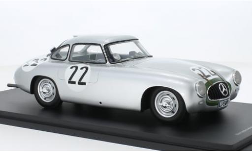 Modelauto Mercedes 300 Base SL No.22 24h Le Mans 1952 1/18 Spark