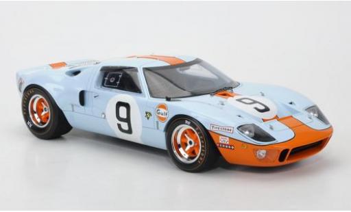 Modelauto Ford GT40 Mk I No.9 Gulf P.Rodriguez/L.Bianchi 24h Le Mans 1968 1/18 Spark