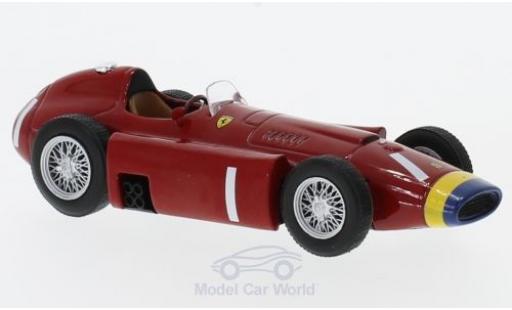 Modelauto Ferrari D50 course No.1 formule 1 1956 J.M.Fangio 1/43 SpecialC