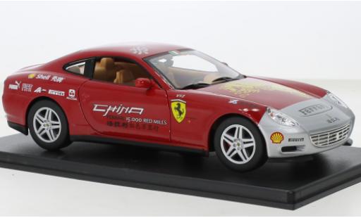 Modelauto Ferrari 612 Scaglietti rood/d 2004 1/24 SpecialC