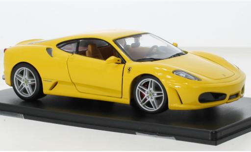 Modelauto Ferrari F430 Coupe geel 2004 1/24 SpecialC