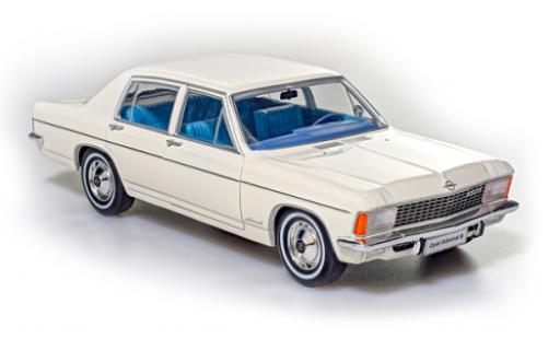 Modelauto Opel Admiral B wit 1969 1/24 SpecialC