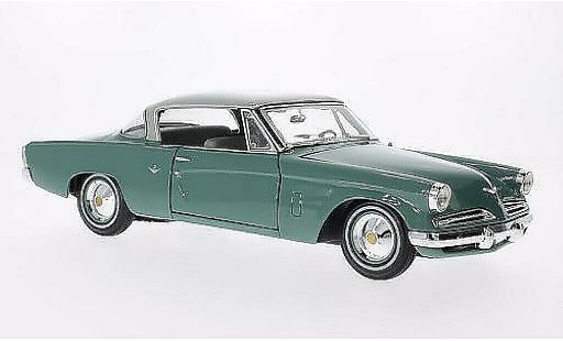 Studebaker Starliner 1953 1/18 Maisto groen/grijs modelauto