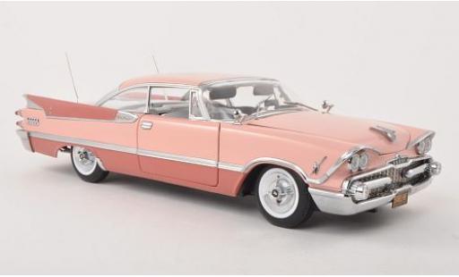 Modelauto Dodge Custom Royal Lancer Coupe Hard Top roze/roze 1959 1/18 Sun Star