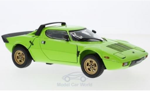 Modelauto Lancia Stratos Stradale groen 1975 zonder Vitrine 1/18 Sun Star