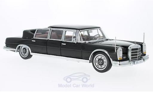 Modelauto Mercedes 600 Landaulet zwart 1966 1/18 Sun Star