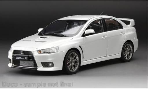 Modelauto Mitsubishi Lancer Evolution X wit 1/18 Sun Star