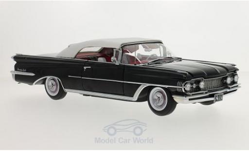 Modelauto Oldsmobile 98 Convertible Cabriolet zwart/wit 1959 1/18 Sun Star