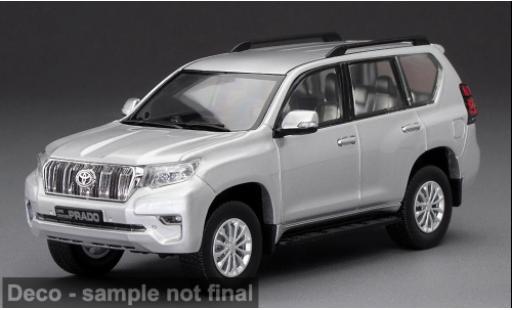 Modelauto Toyota Land Cruiser Prado grijs 2018 1/43 Sun Star
