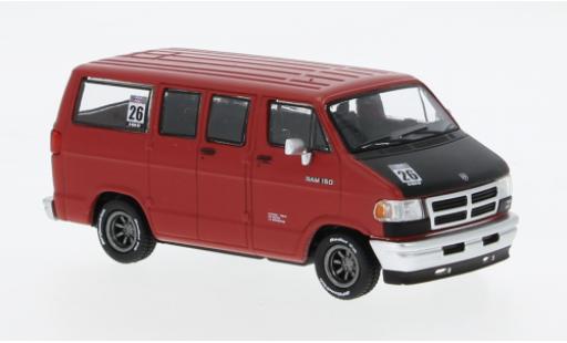 Modelauto Dodge RAM pickup 150 rood 1/64 Tarmac Works