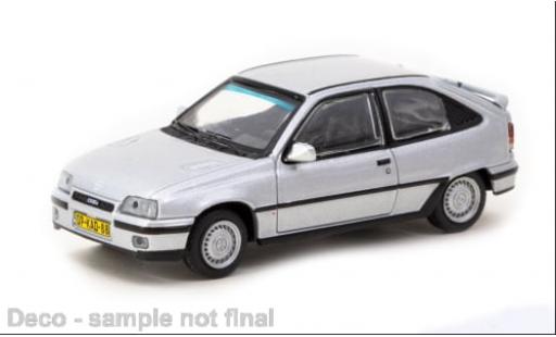 Modelauto Opel Kadett E GSi E grijs 1/64 Tarmac Works