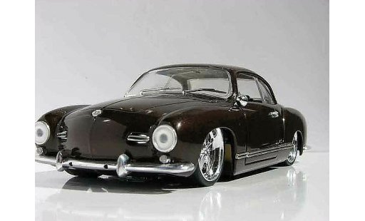 Volkswagen Karmann Base 1/18 Solido dub modelauto