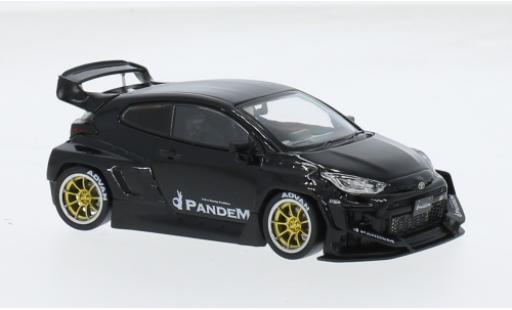 Modelauto Toyota Yaris Pandem GR zwart 1/43 IXO