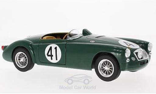 Modelauto MG C EX182 RHD No.41 Cars Ltd. 24h Le Mans 1955 J.Lockett/K.Miles 1/18 Triple 9 Collection