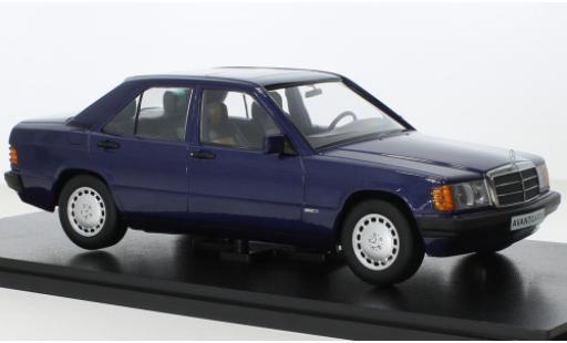 Modelauto Mercedes 190 Base E (W201) 2.3 Avantgarde Azzurro metallic blauw 1993 1/18 Triple 9 Collection