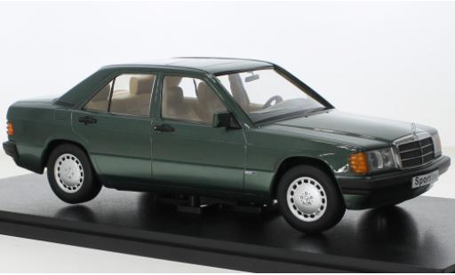 Modelauto Mercedes 190 Base E (W201) 2.3 Sportline metallic groen 1993 1/18 Triple 9 Collection