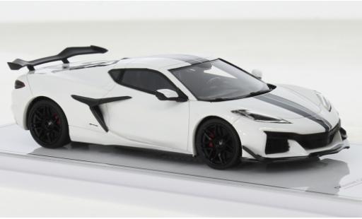 Modelauto Chevrolet Corvette Z06 (C8) wit 2023 1/43 TrueScale Miniatures