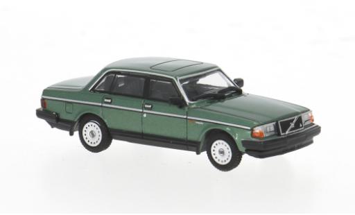 Modelauto Volvo 240 GL groen 1/87 Minichamps