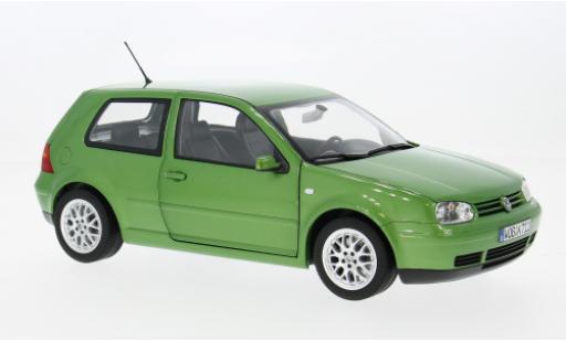 Modelauto Volkswagen Golf GTI groen 1998 1/18 Norev