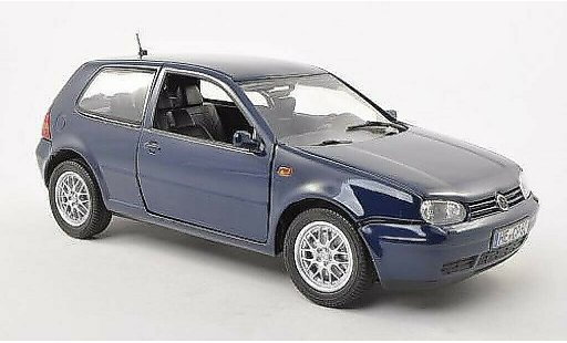 Volkswagen Golf GTI 1/18 Revell blauw 3-Turer 1997 modelauto